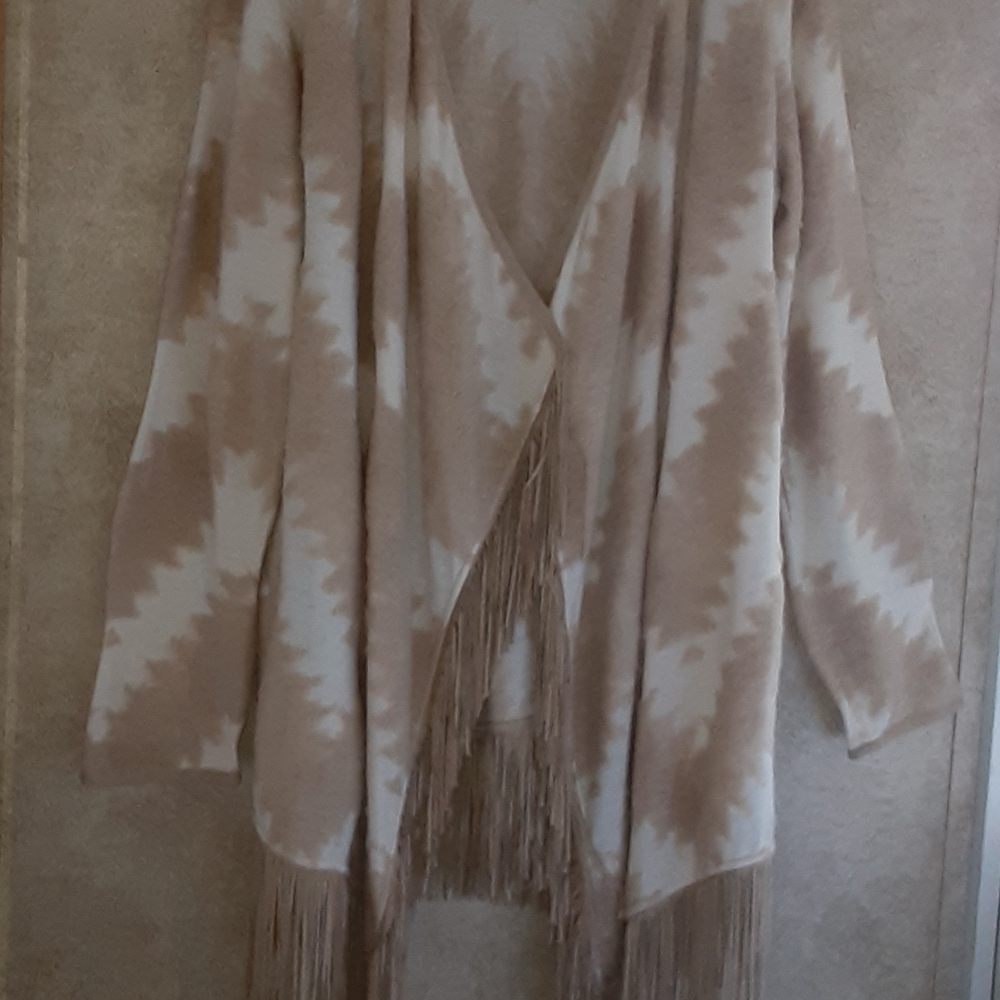 Jacket Fringed Throw with Sleeves